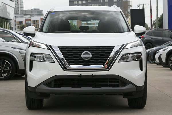 2024 Nissan X-TRAIL ST T33