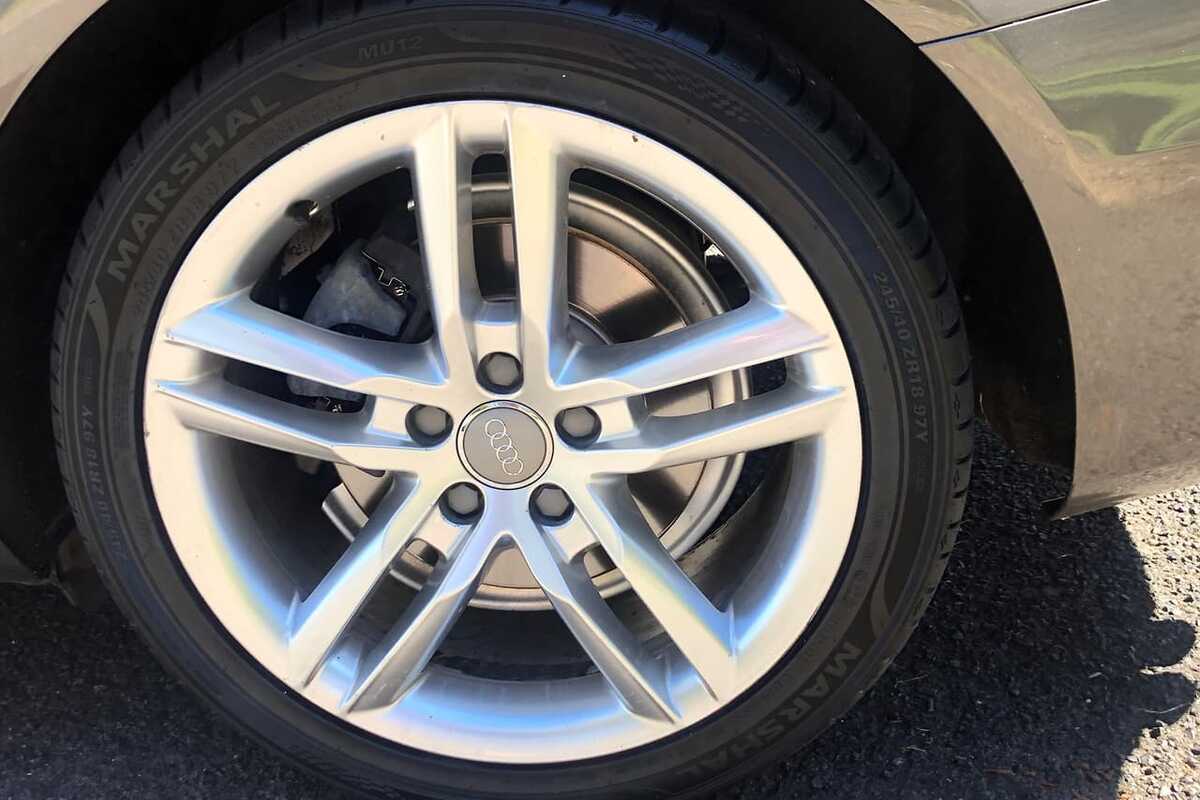 2014 Audi A4 S Line B8