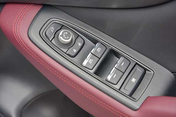 2024 Subaru Forester STI Sport S5