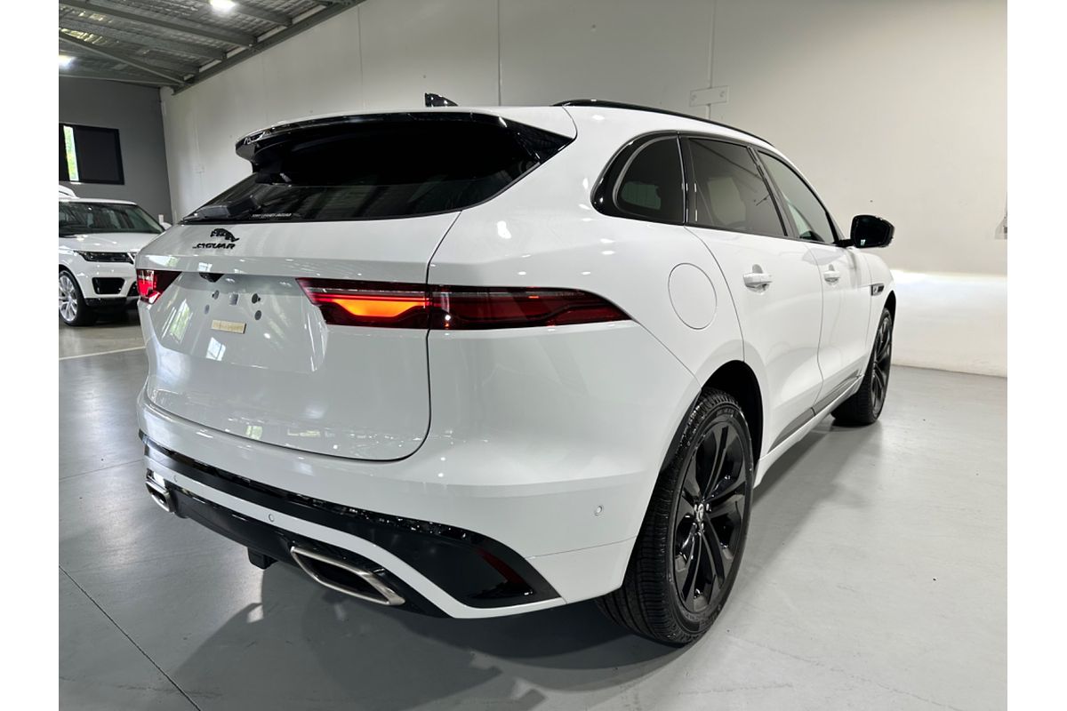 2024 Jaguar F-PACE 400 Sport X761