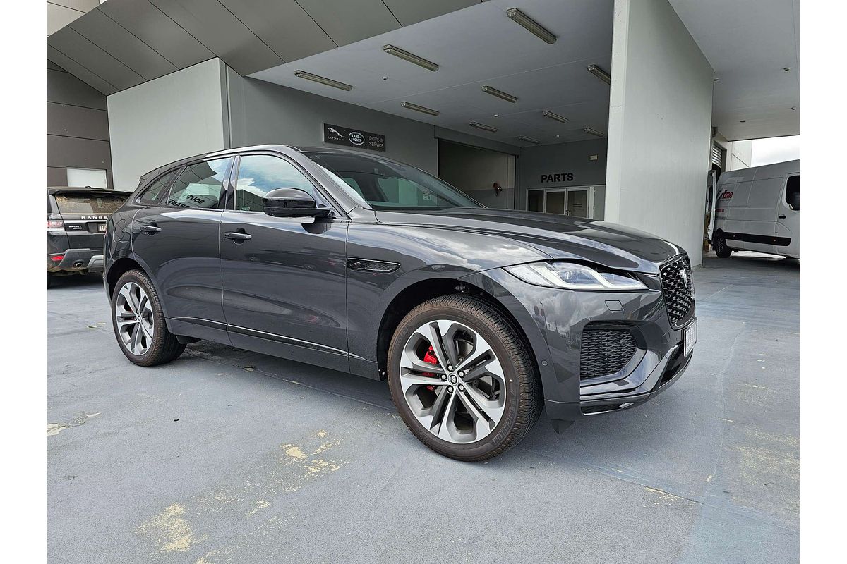 2024 Jaguar F-PACE P250 R-Dynamic SE X761