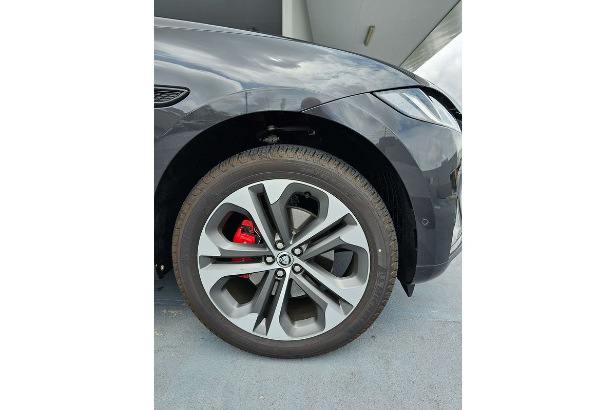 2024 Jaguar F-PACE P250 R-Dynamic SE X761