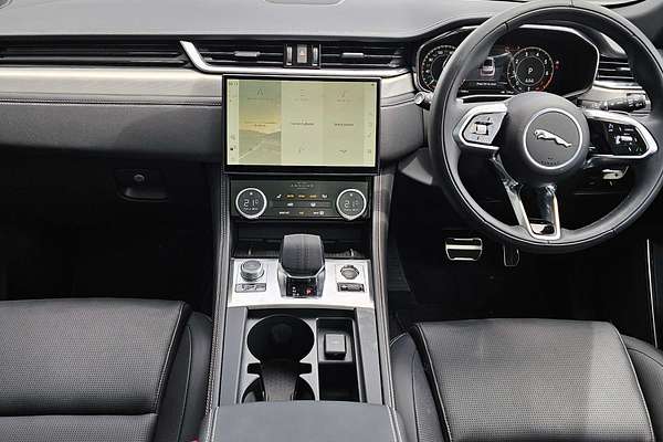 2024 Jaguar F-PACE P250 R-Dynamic SE X761