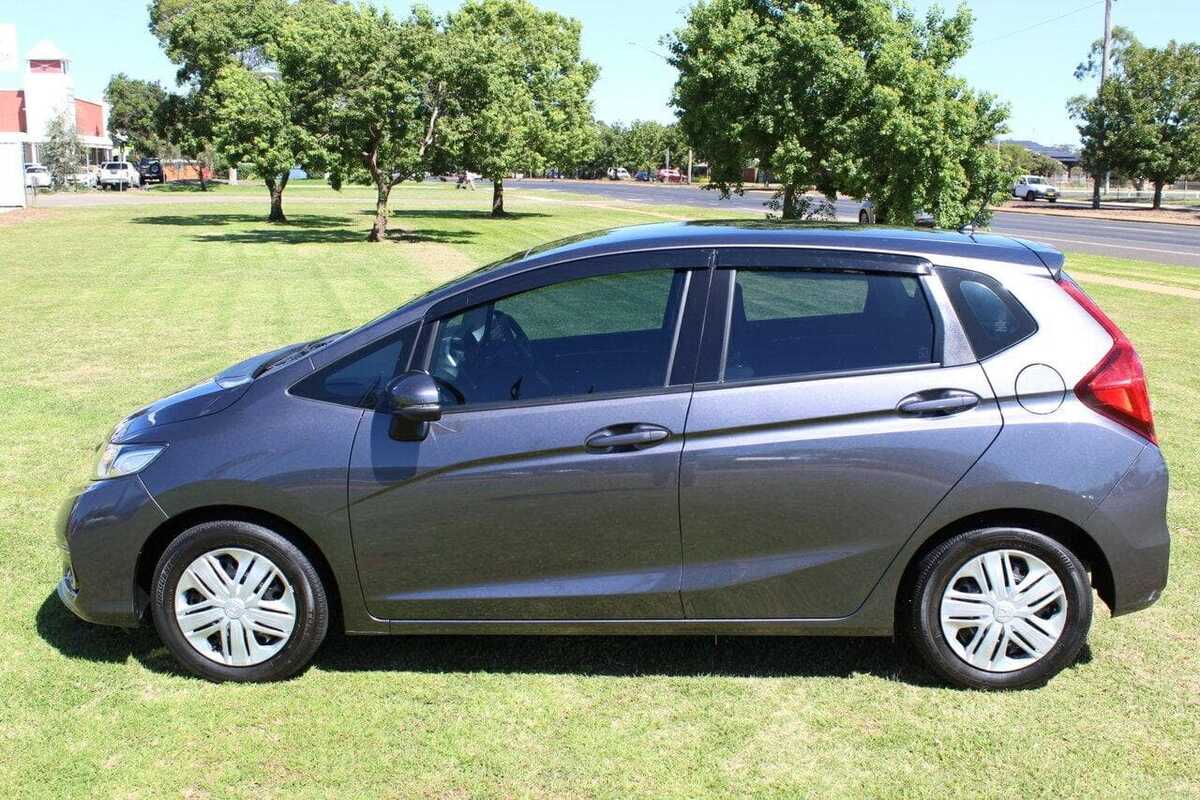 2018 Honda JAZZ VTi GF