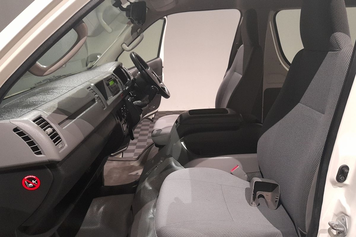 2008 Toyota Hiace Commuter KDH223R