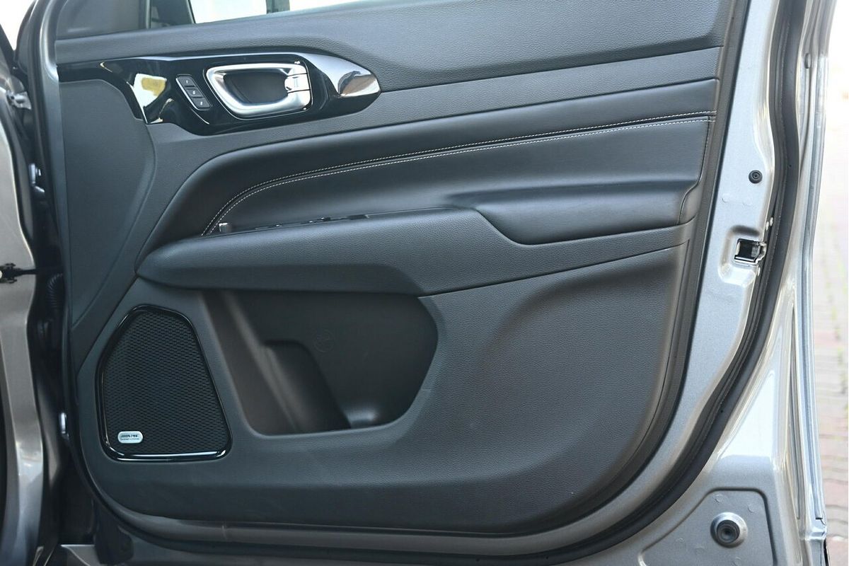 2023 Jeep Compass S-Limited M6