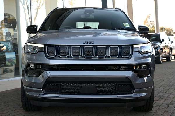 2023 Jeep Compass S-Limited M6