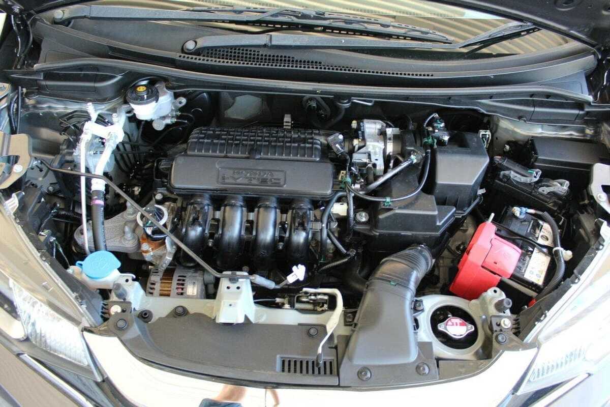 2018 Honda JAZZ VTi GF
