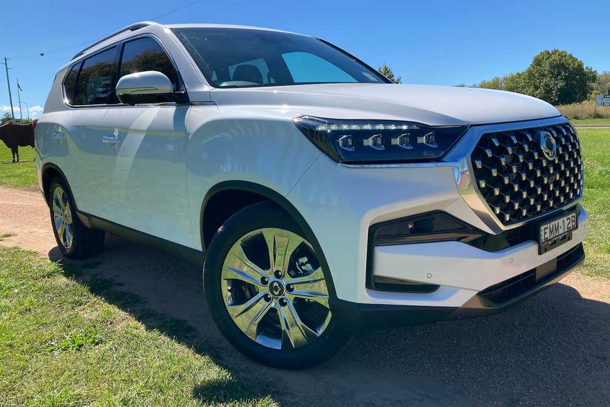 2020 SsangYong REXTON Ultimate Y400