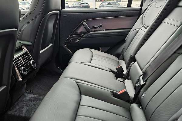 2024 Land Rover Range Rover Sport P360 Dynamic SE L461