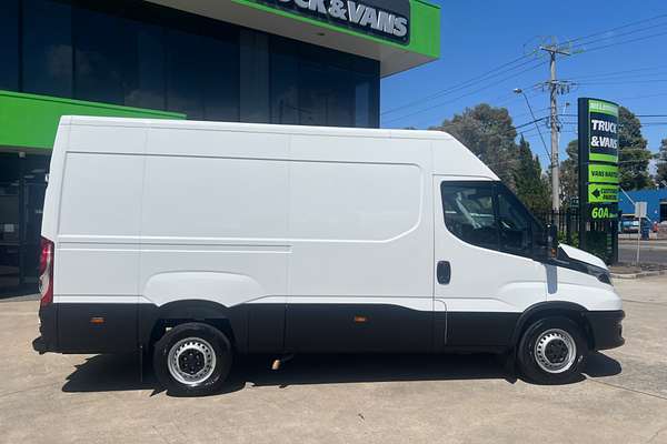 2021 Iveco Daily 35S18V