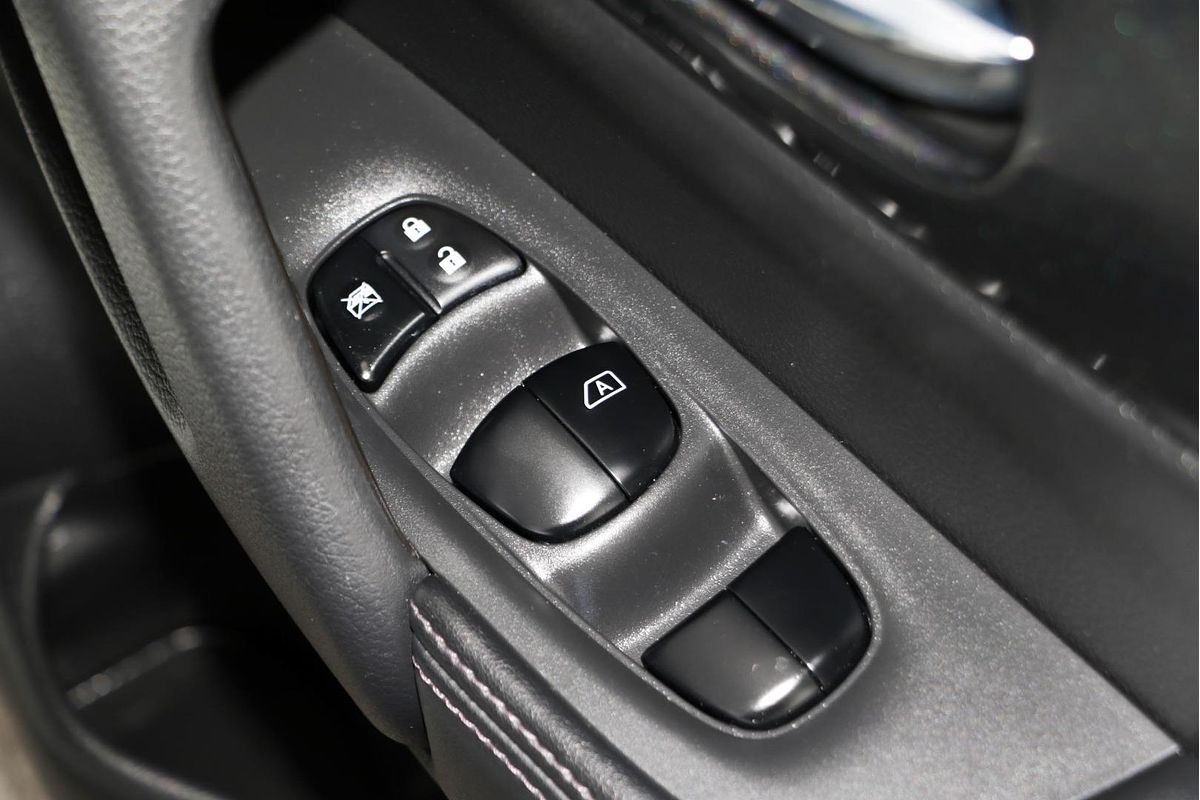 2017 Nissan X-TRAIL ST-L T32