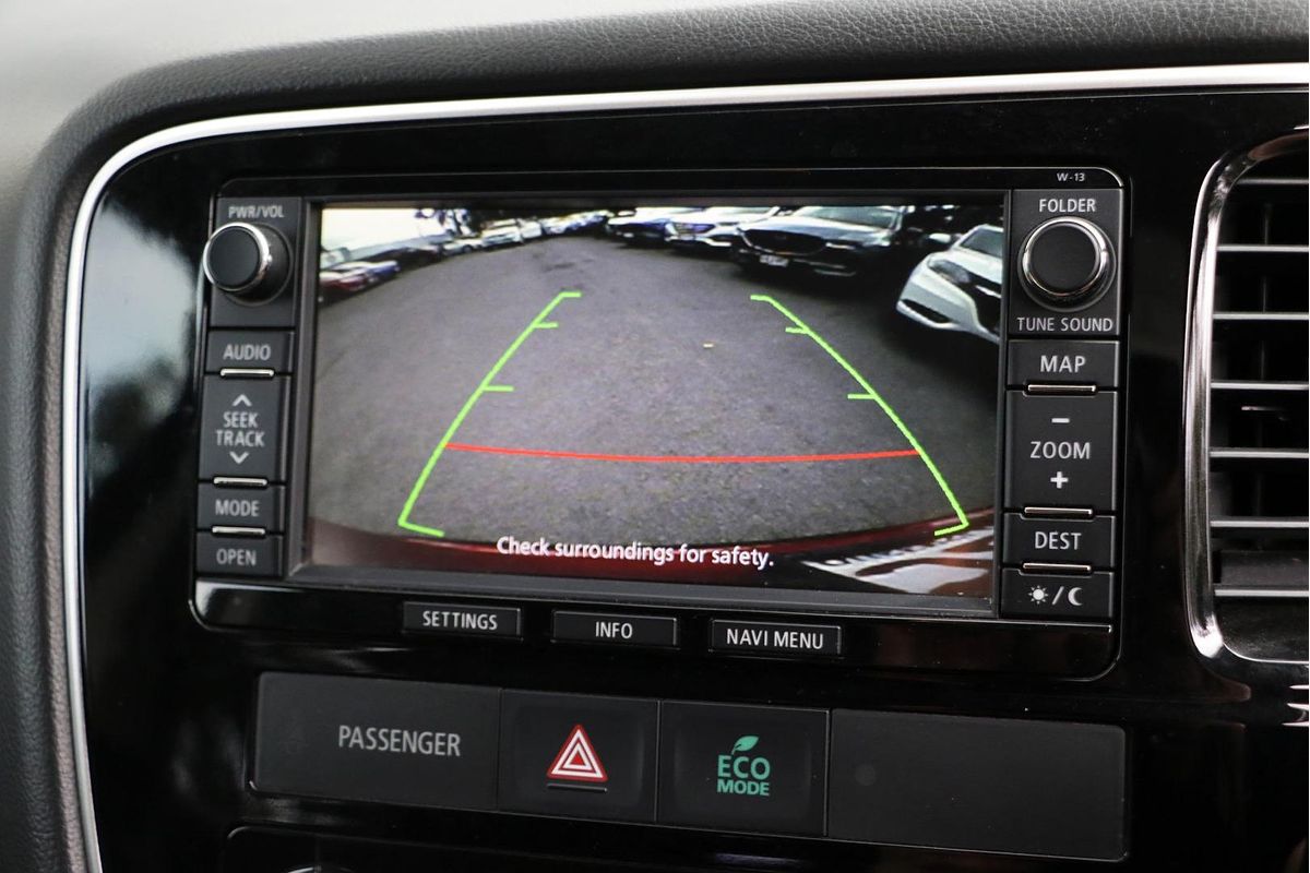 2016 Mitsubishi Outlander XLS ZK