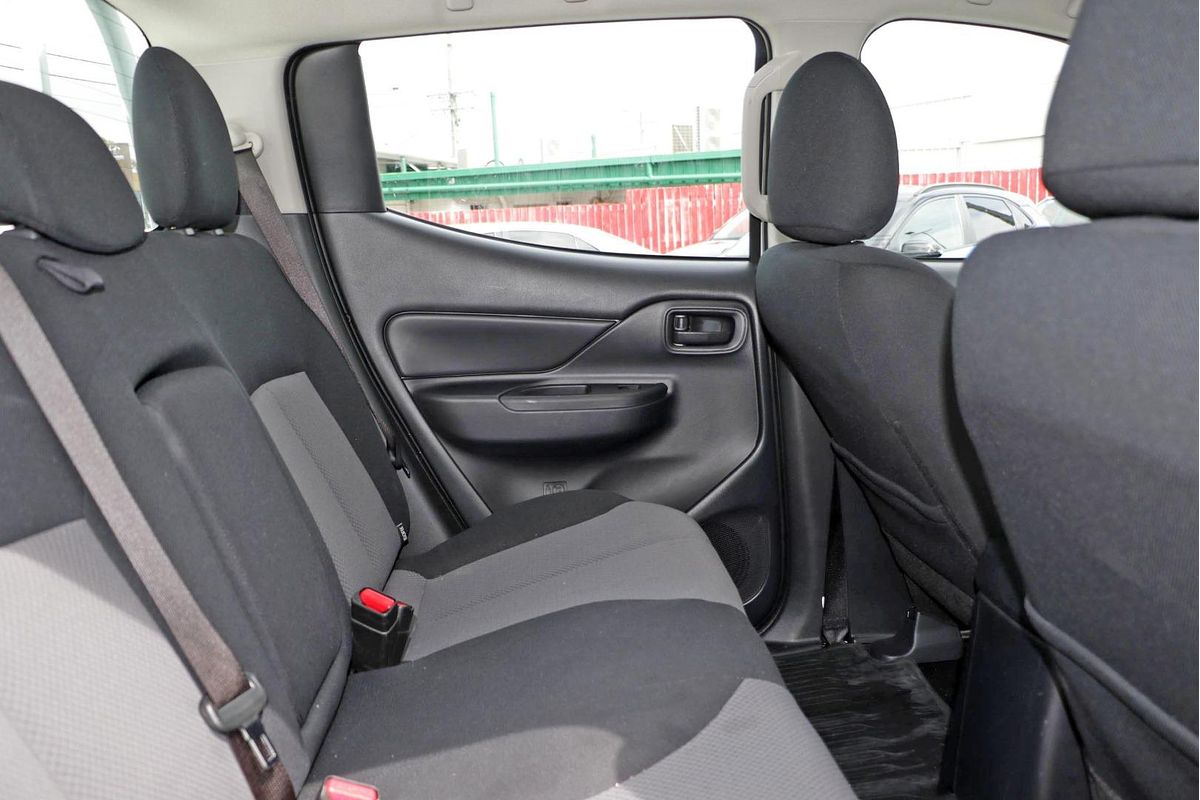2023 Mitsubishi Triton GLX MR Rear Wheel Drive