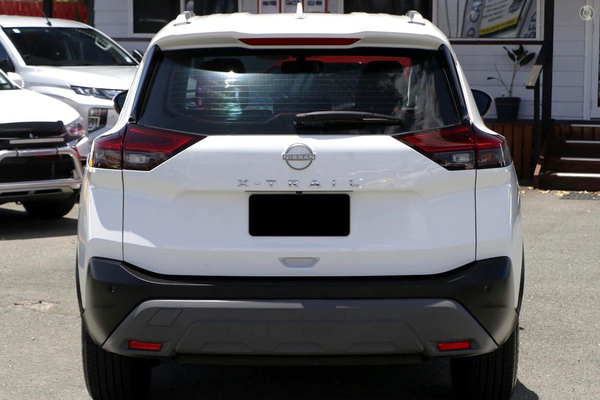 2024 Nissan X-TRAIL ST T33