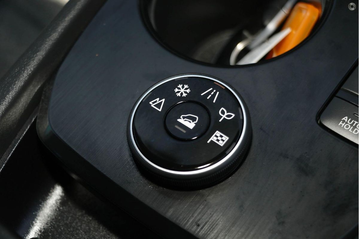 2024 Nissan X-TRAIL ST T33