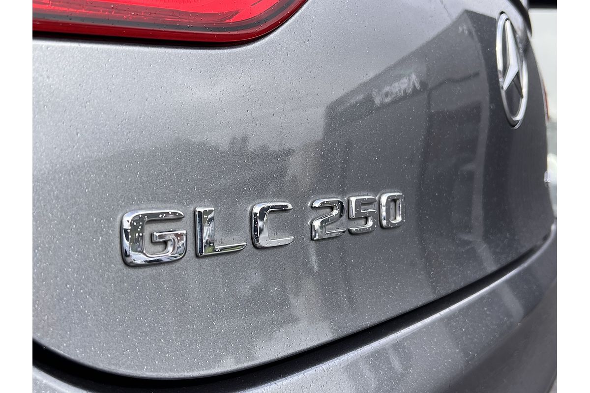 2018 Mercedes-Benz GLC-Class GLC250 C253