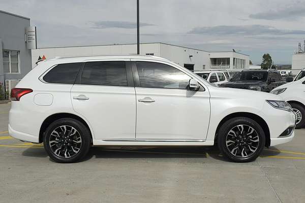 2017 Mitsubishi Outlander PHEV Exceed ZK