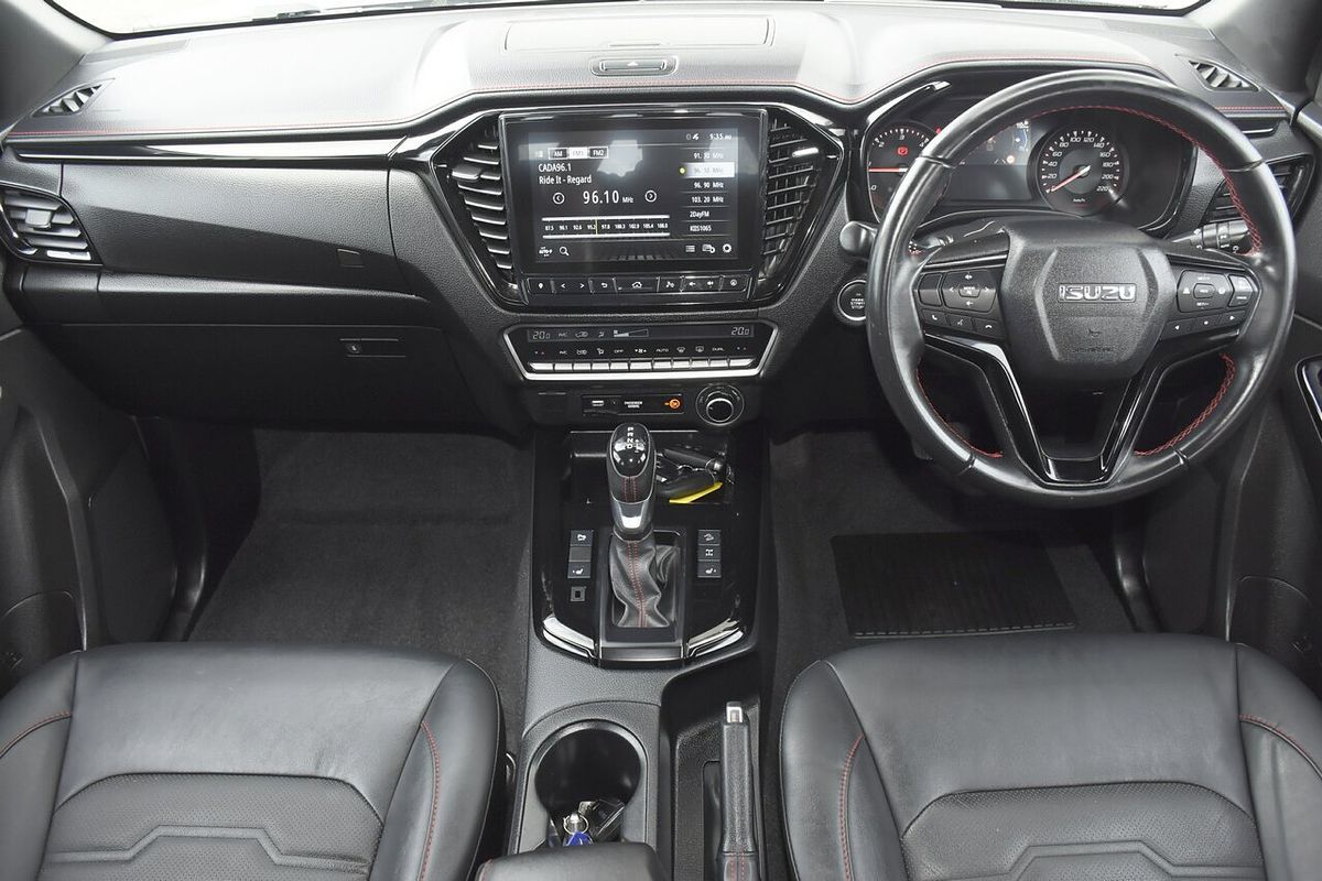 2022 Isuzu D-MAX X-TERRAIN 4X4
