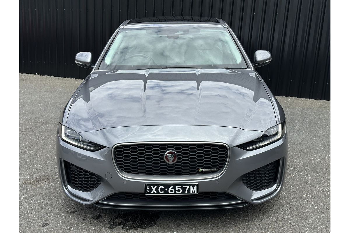 2022 Jaguar XE P300 R-Dynamic HSE X760