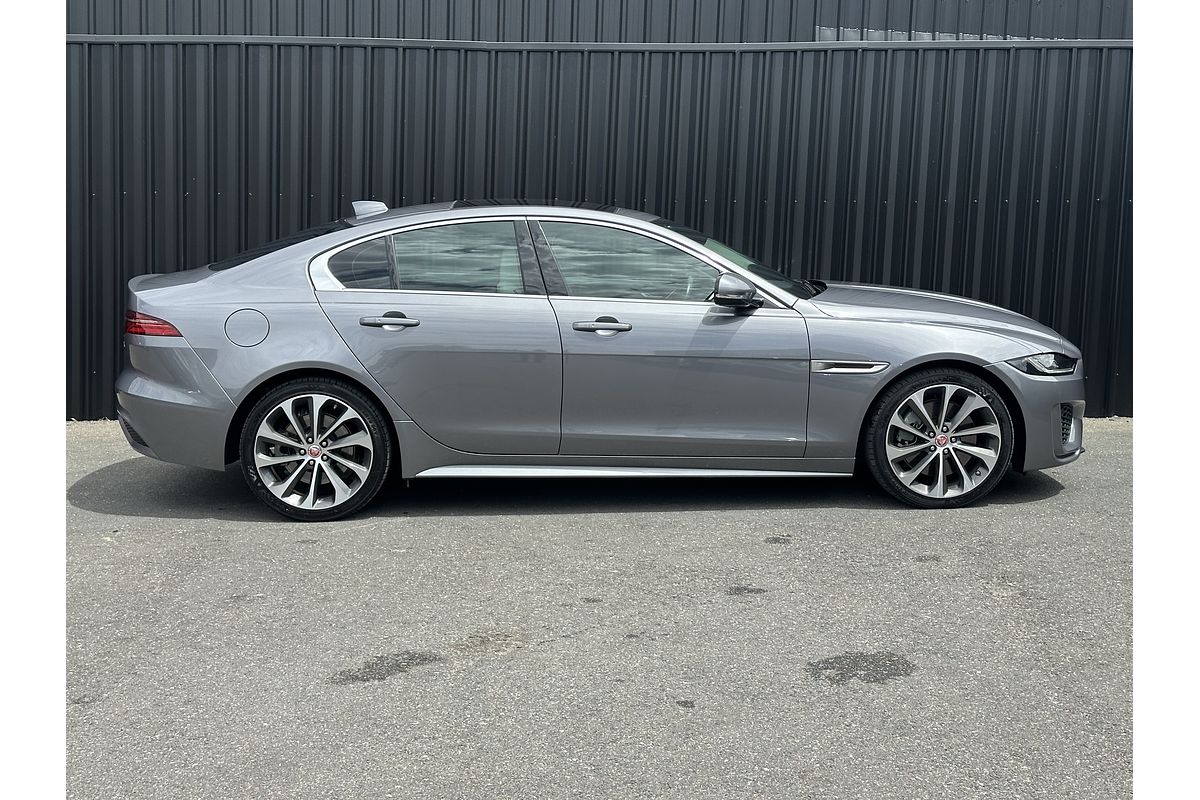 2022 Jaguar XE P300 R-Dynamic HSE X760