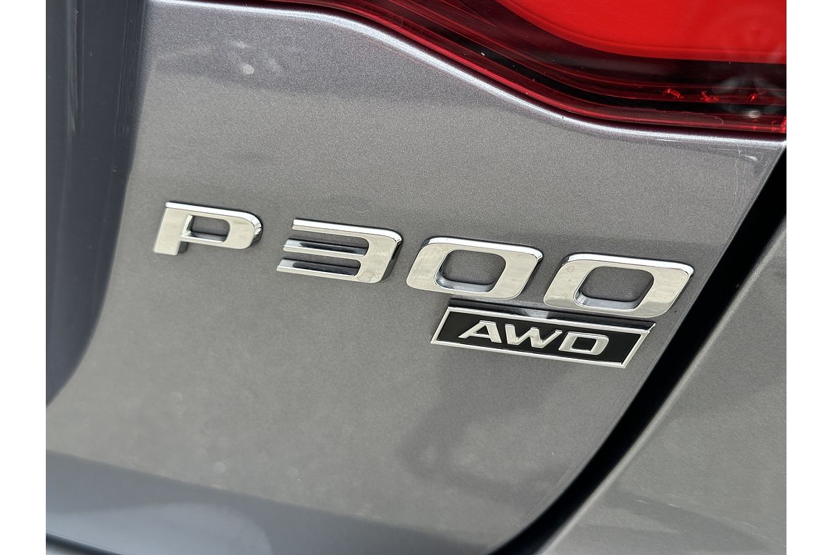2022 Jaguar XE P300 R-Dynamic HSE X760