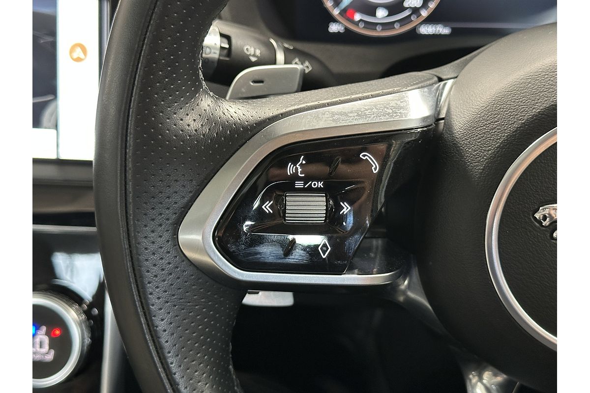 2022 Jaguar XE P300 R-Dynamic HSE X760