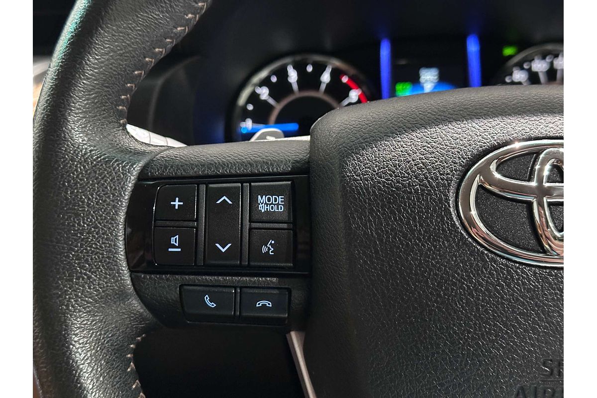 2015 Toyota Fortuner Crusade GUN156R