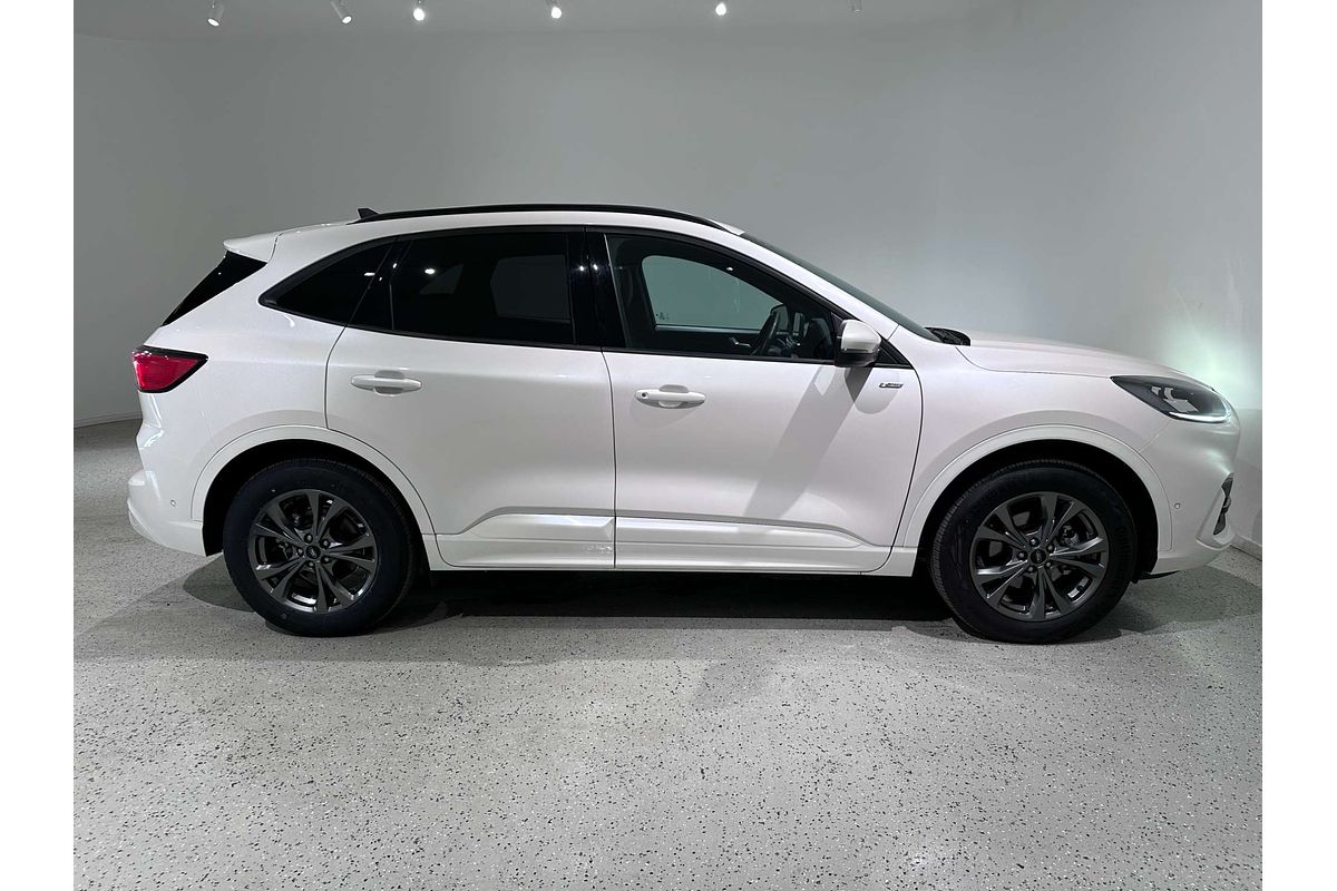 2022 Ford Escape ST-Line PHEV ZH
