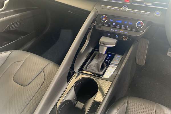 2024 Hyundai i30 Elite CN7.V2