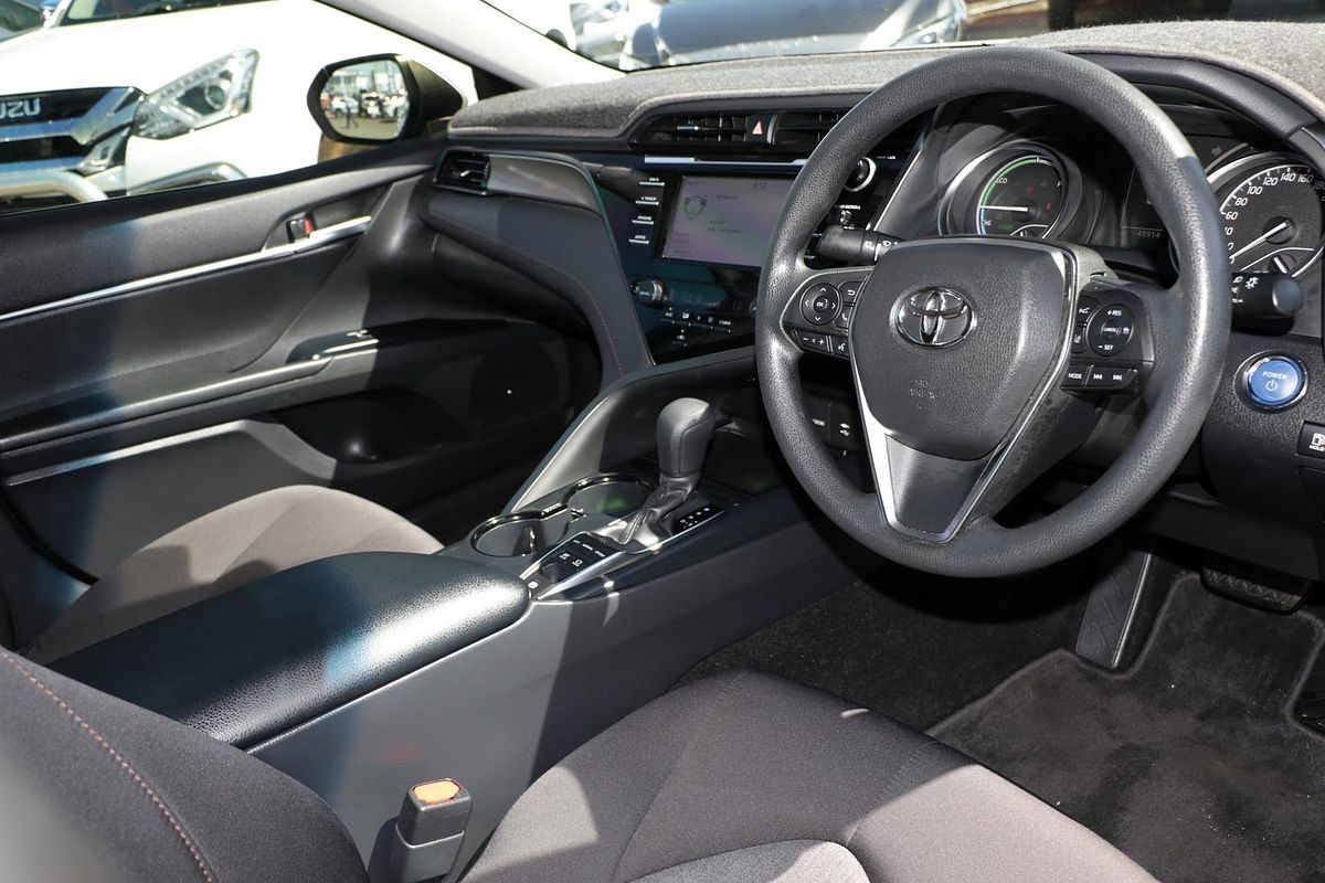 2019 Toyota Camry Ascent AXVH71R