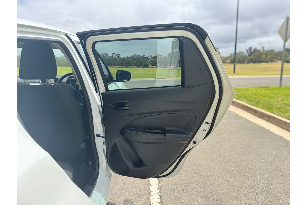 2021 Suzuki Swift GL Navigator AZ Series II