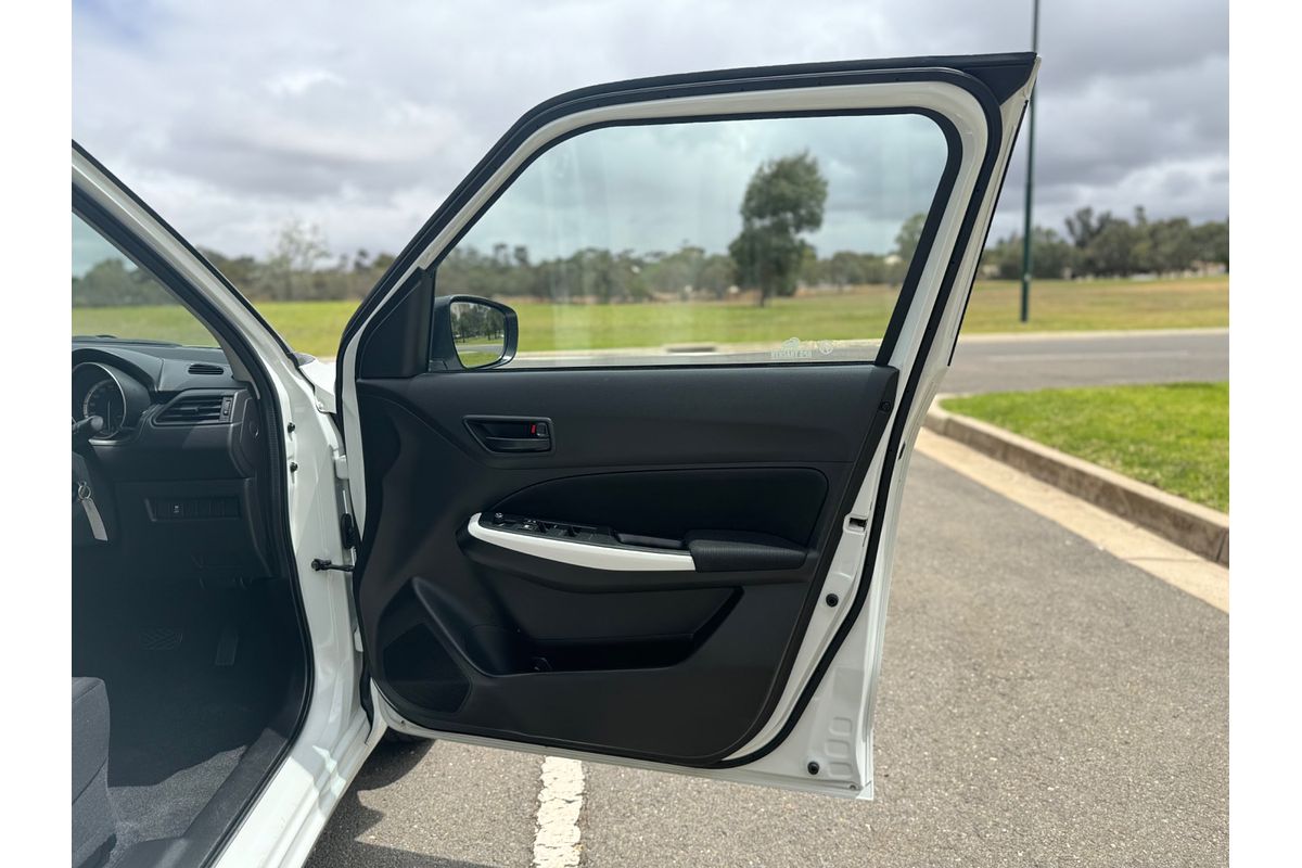2021 Suzuki Swift GL Navigator AZ Series II