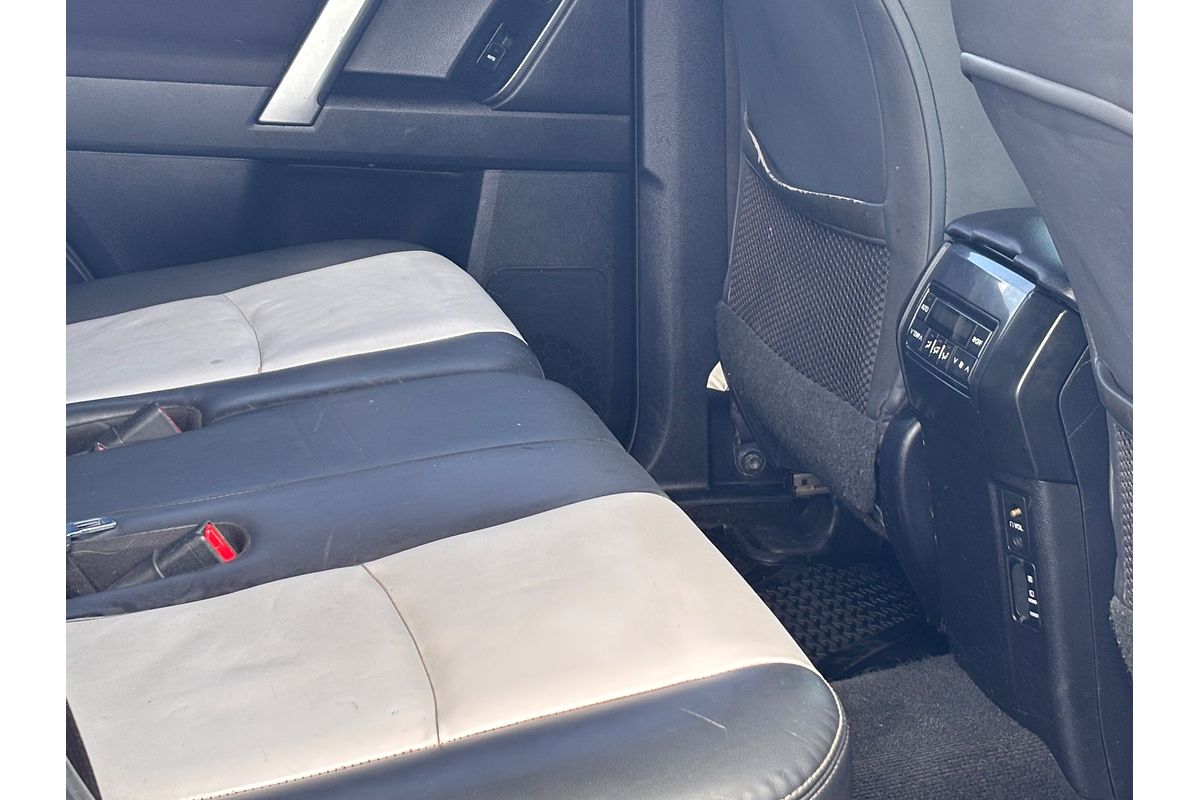 2014 Toyota Landcruiser Prado Altitude KDJ150R