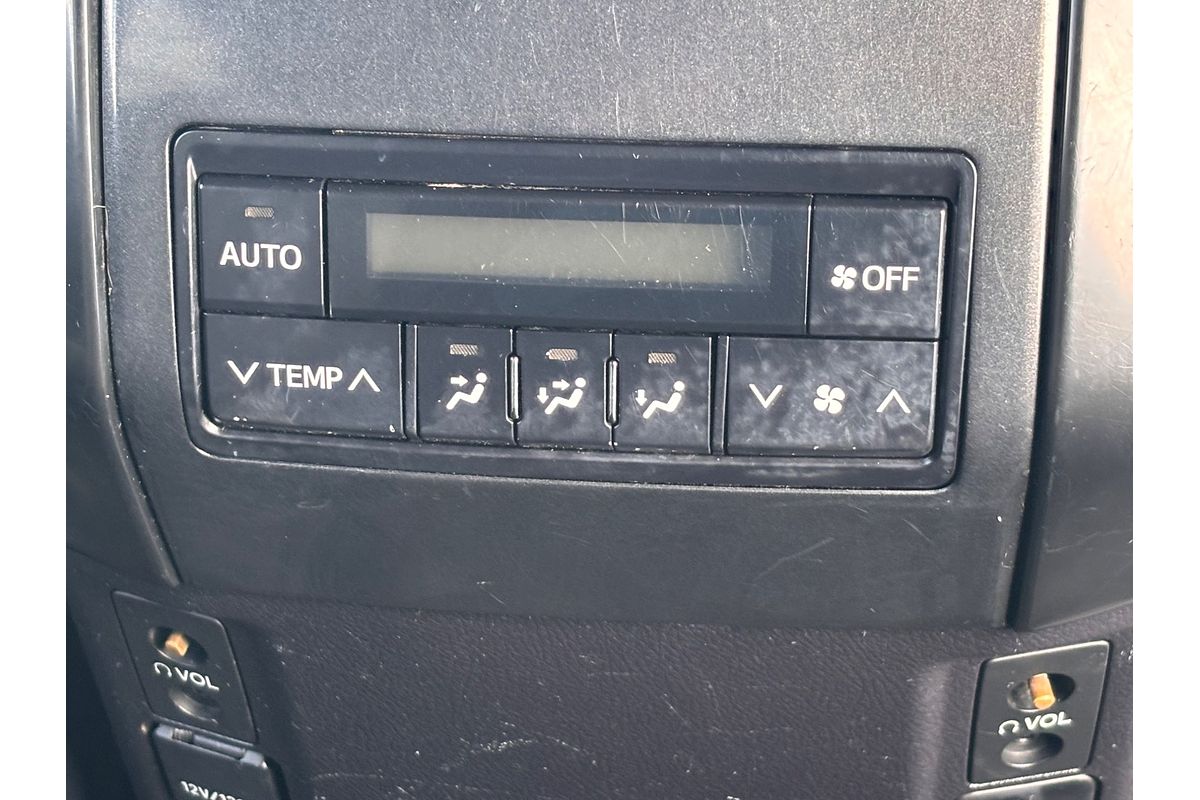 2014 Toyota Landcruiser Prado Altitude KDJ150R