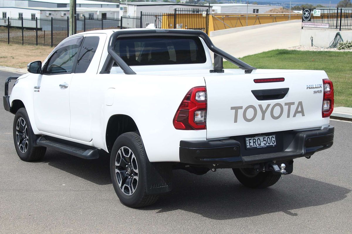 2021 Toyota Hilux SR5 GUN126R 4X4