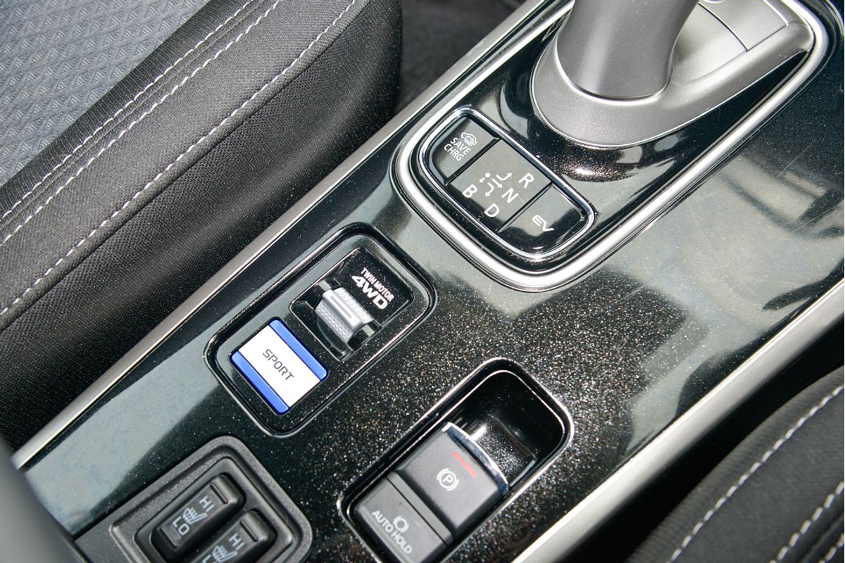2021 Mitsubishi Outlander PHEV ES ZL