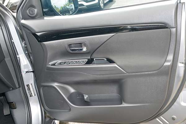 2021 Mitsubishi Outlander PHEV ES ZL