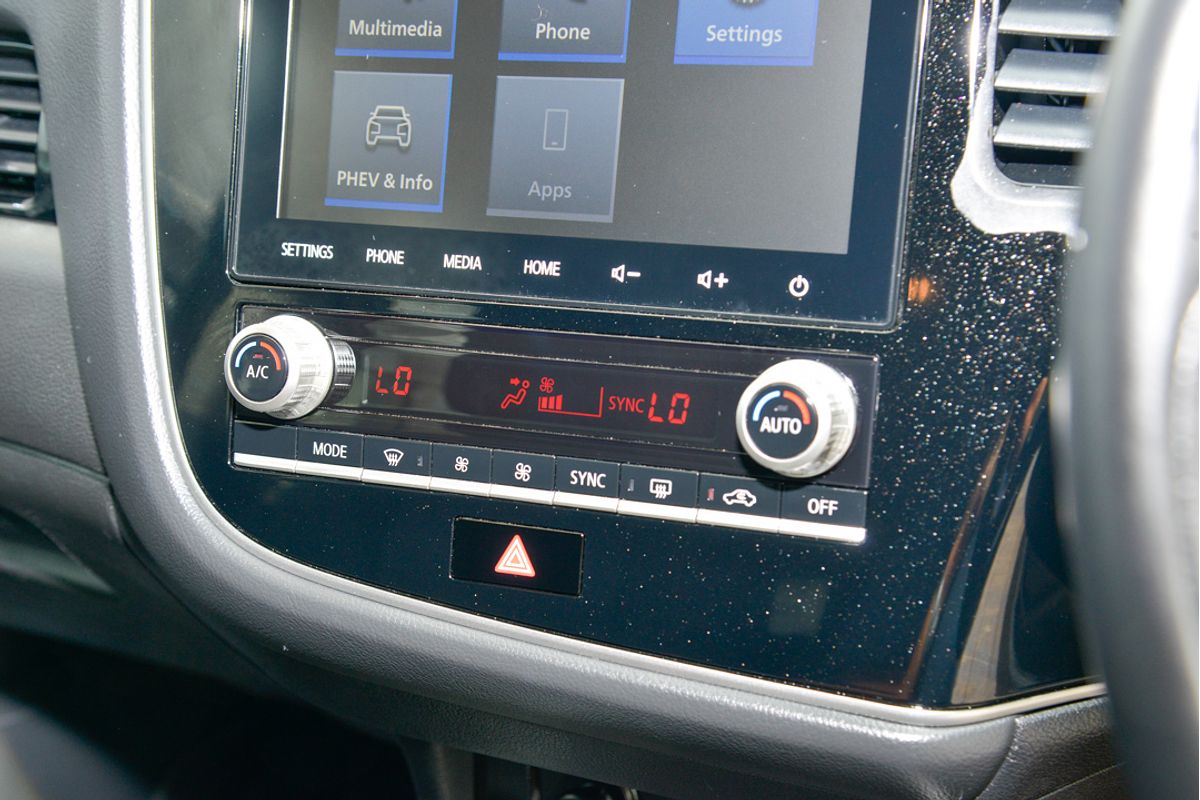 2021 Mitsubishi Outlander PHEV ES ZL