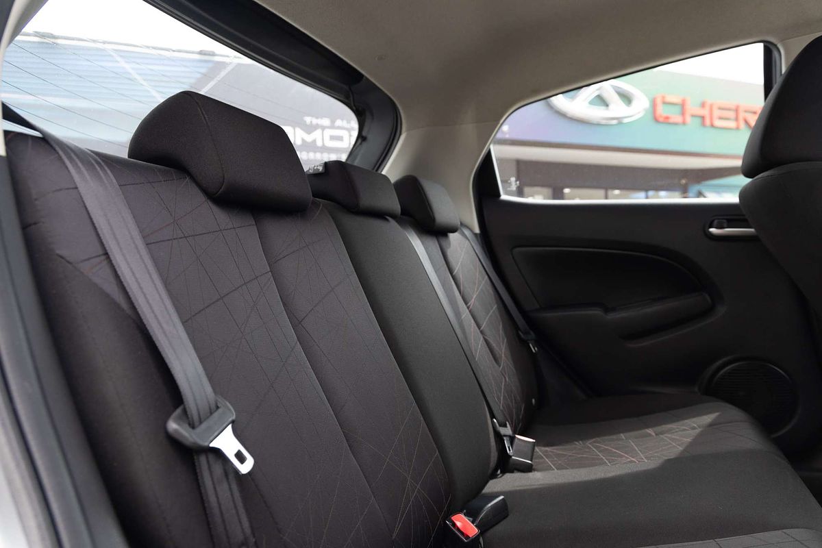 2011 Mazda 2 Neo DE Series 1
