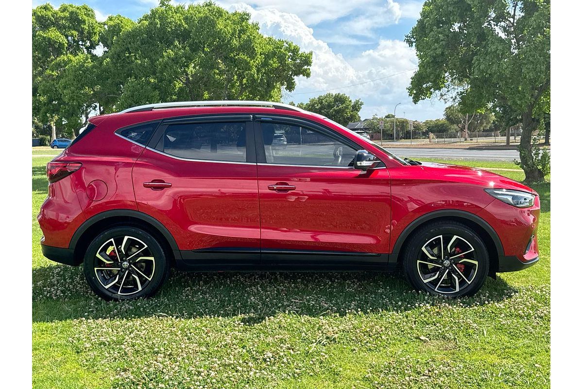 2022 MG ZST Essence