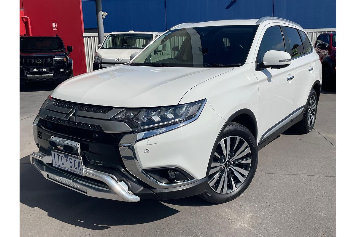 2020 Mitsubishi Outlander Exceed ZL