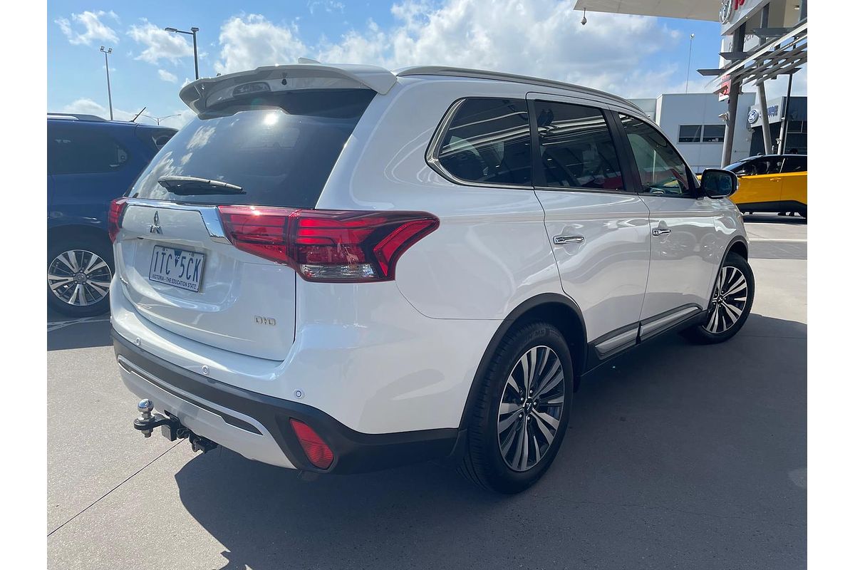 2020 Mitsubishi Outlander Exceed ZL