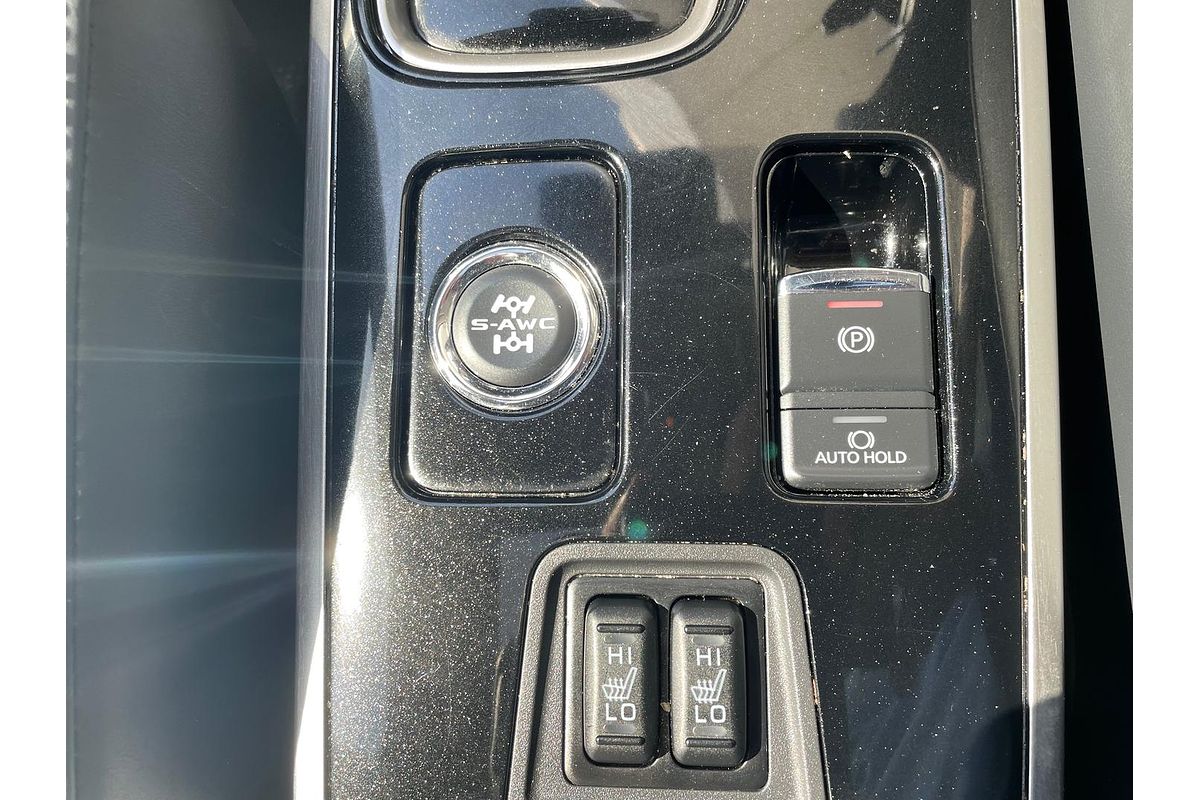 2020 Mitsubishi Outlander Exceed ZL