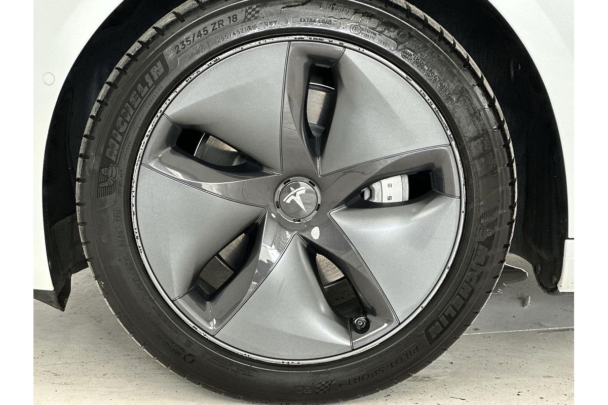 2019 Tesla Model 3 Standard Range Plus