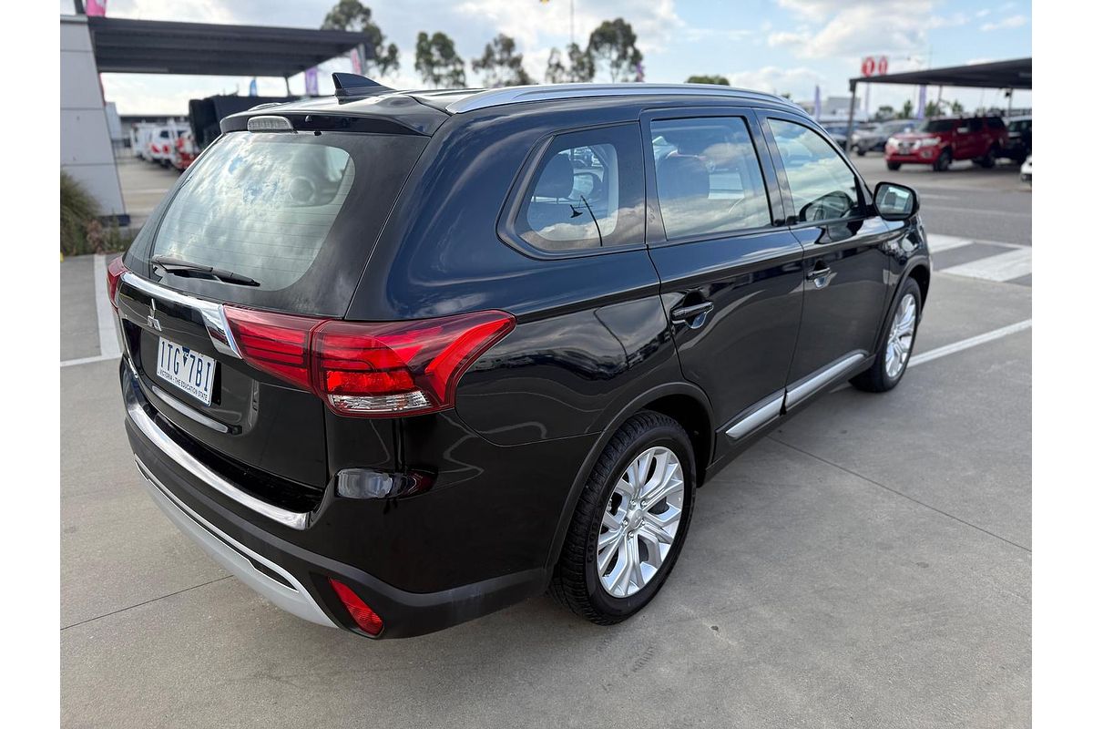 2020 Mitsubishi Outlander ES ZL