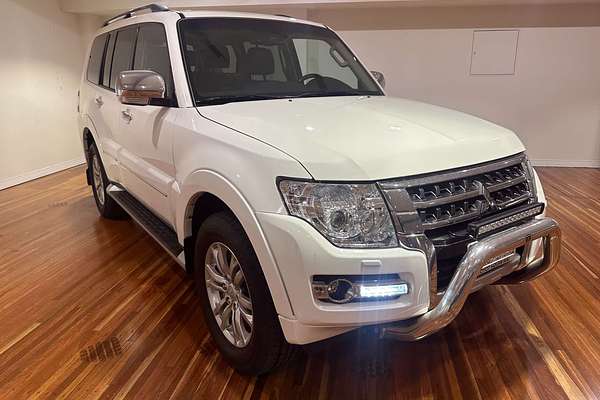 2019 Mitsubishi Pajero Exceed NX