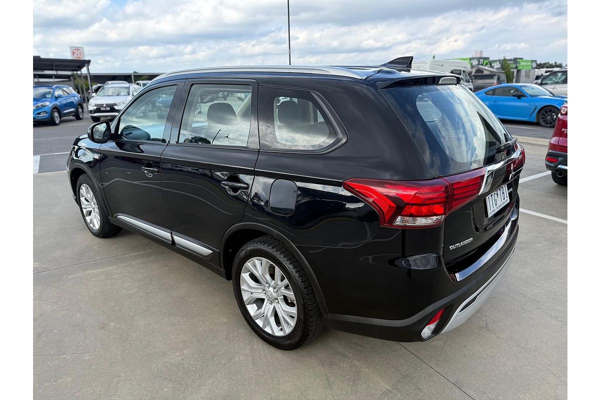 2020 Mitsubishi Outlander ES ZL