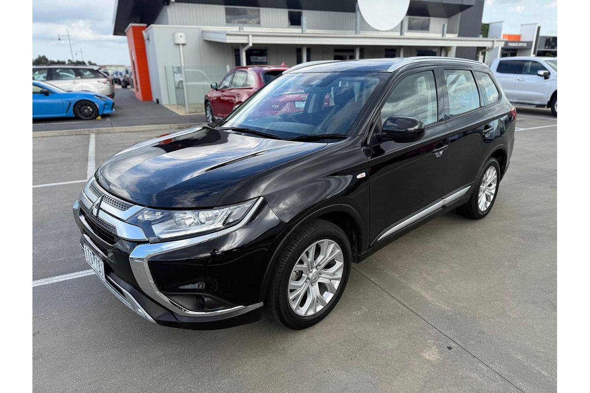 2020 Mitsubishi Outlander ES ZL