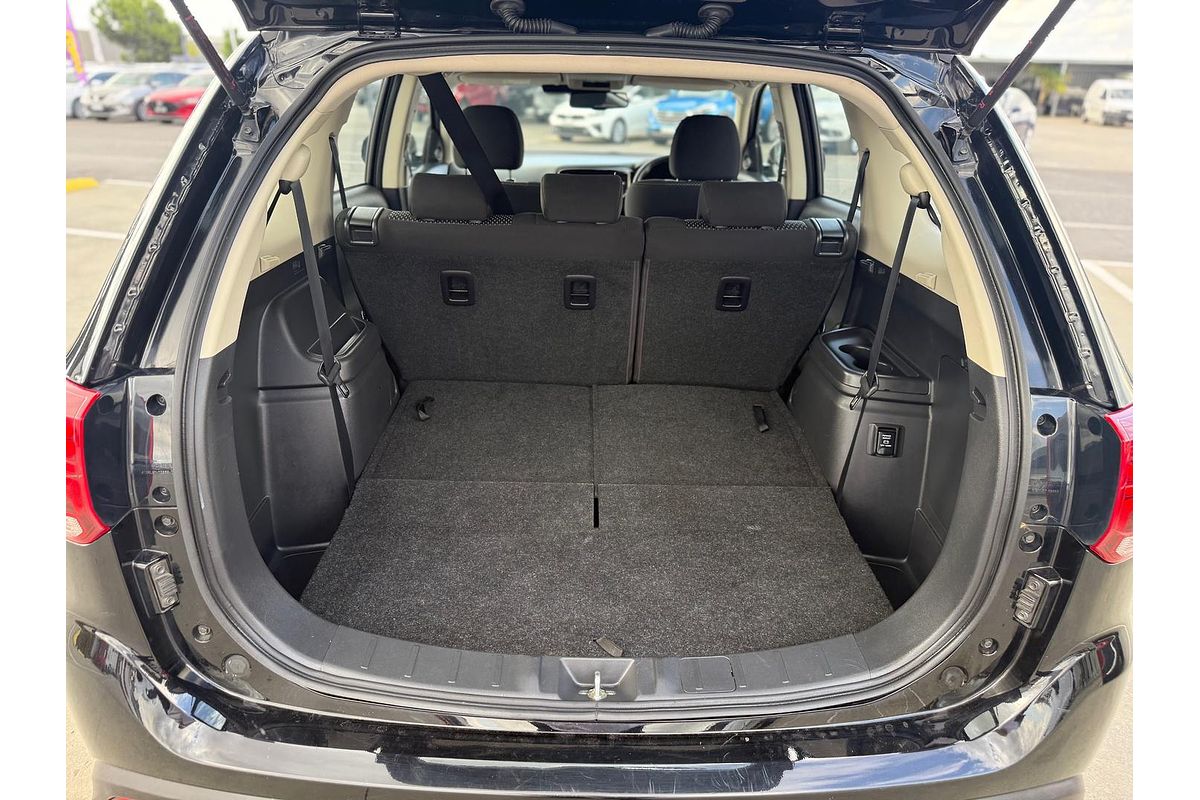 2020 Mitsubishi Outlander ES ZL